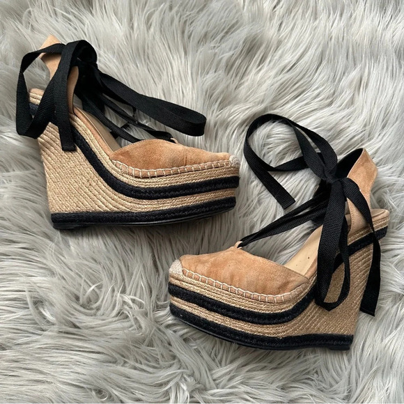 GUCCI Suede Wedge Wrap Espadrilles in Tan and Black Size 7 - Picture 5 of 11